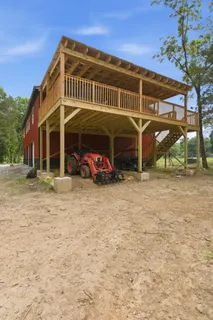 $649,900 | 2010 Mosley Ferry Road, Chapmansboro, TN 37035