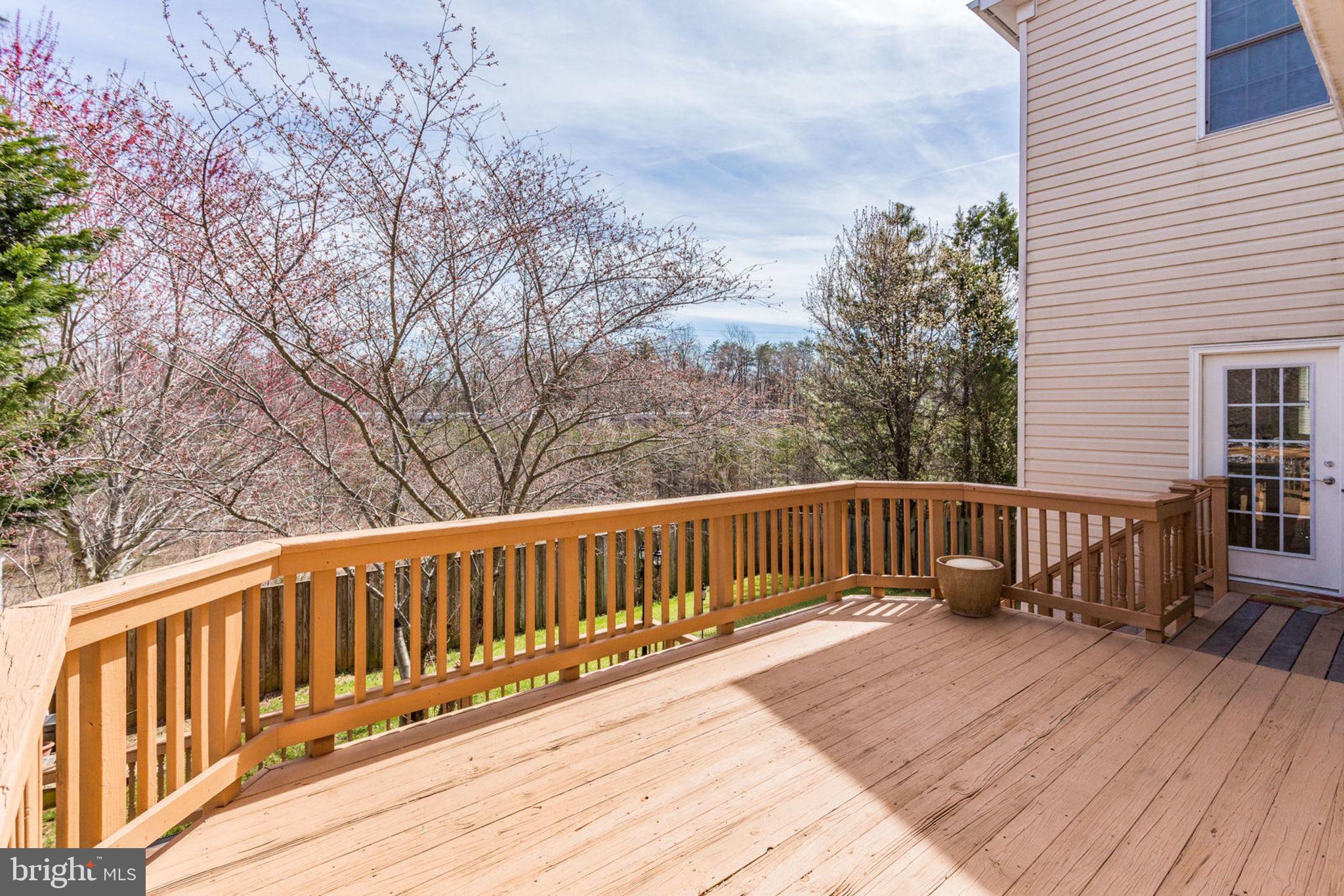 6093 Deer Ridge Trail Springfield, VA 22150 - Photo 25 of 57 Upper Level Deck