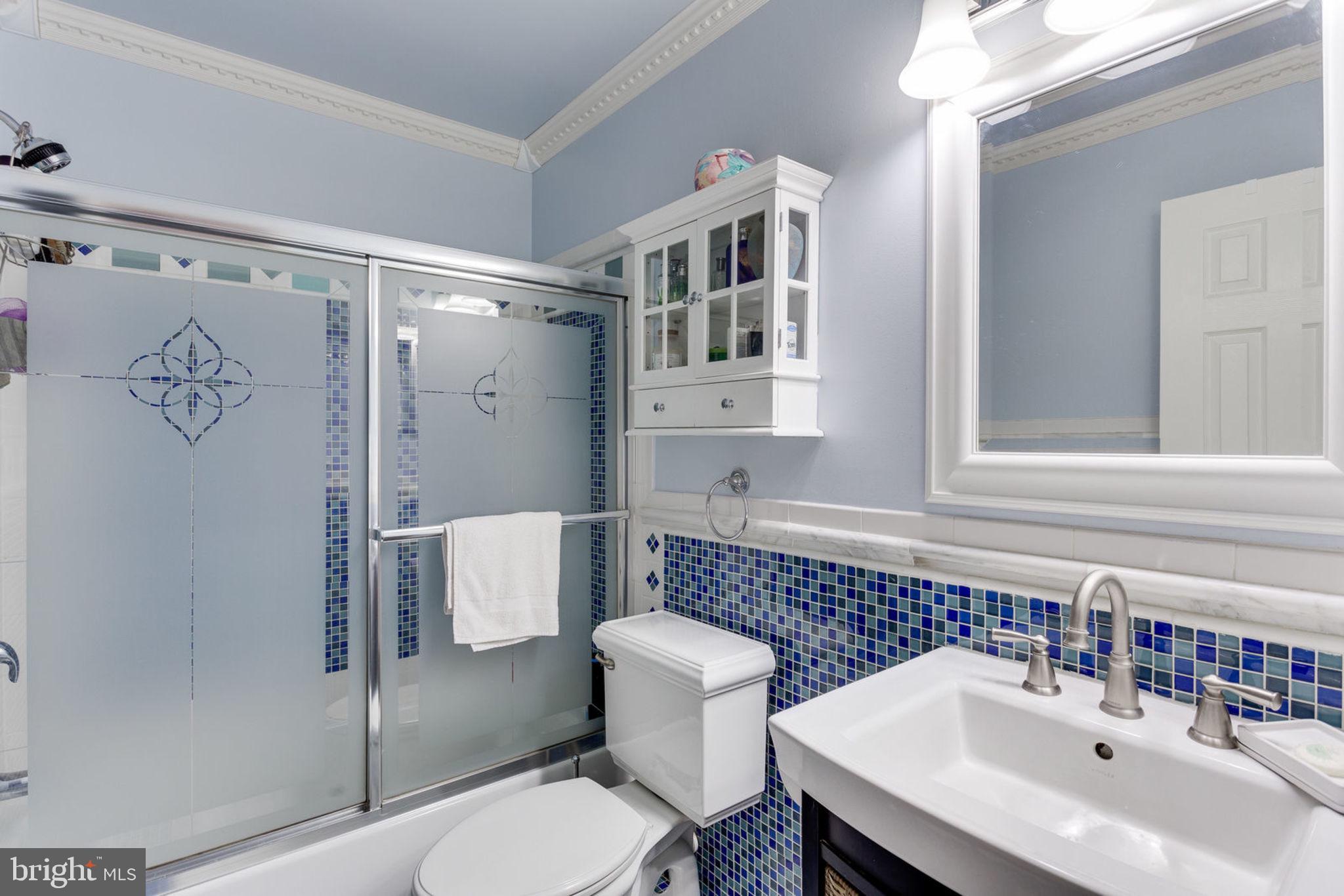 6093 Deer Ridge Trail Springfield, VA 22150 - Photo 36 of 57 Hall Bath