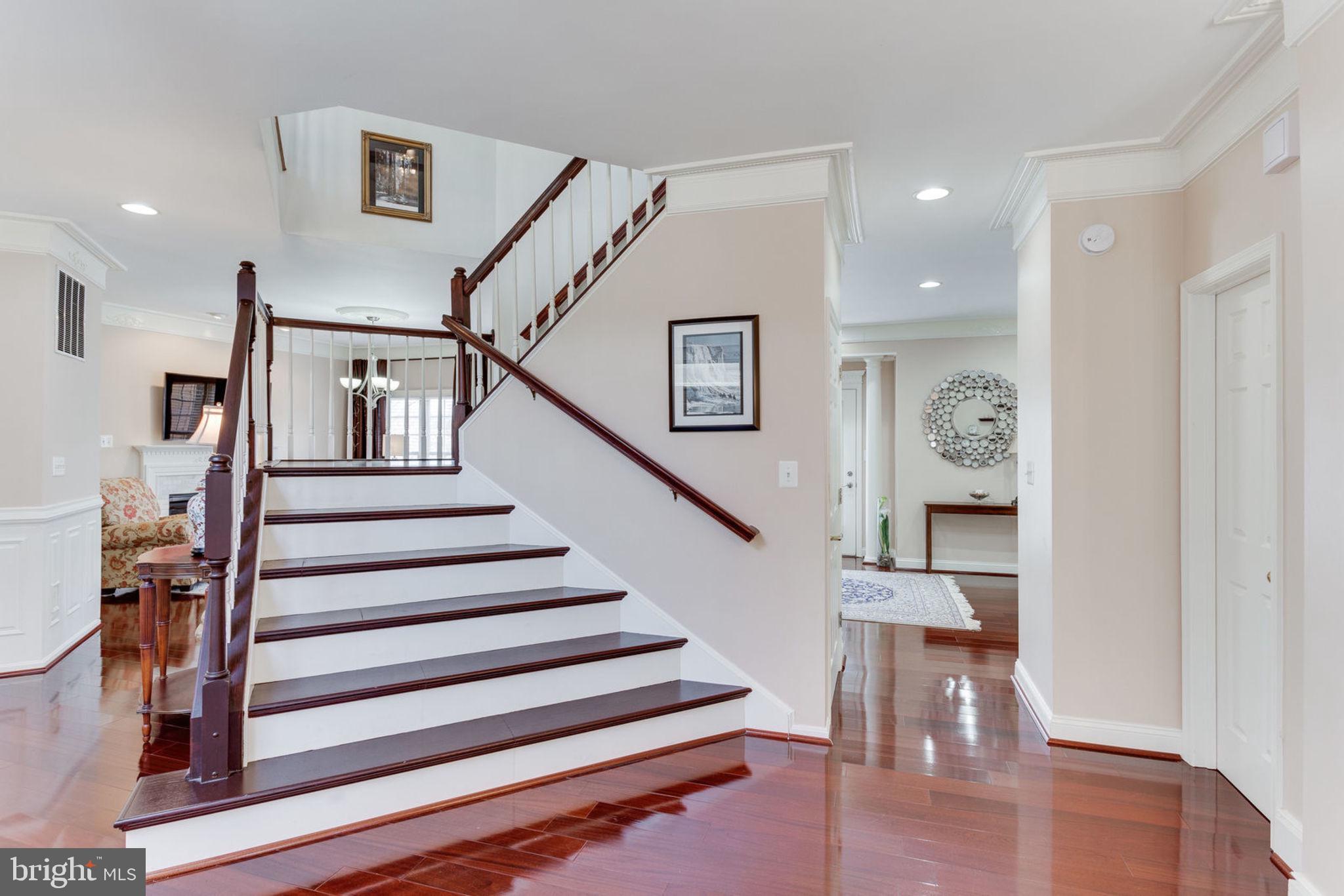 6093 Deer Ridge Trail Springfield, VA 22150 - Photo 6 of 57 Entry Staircase