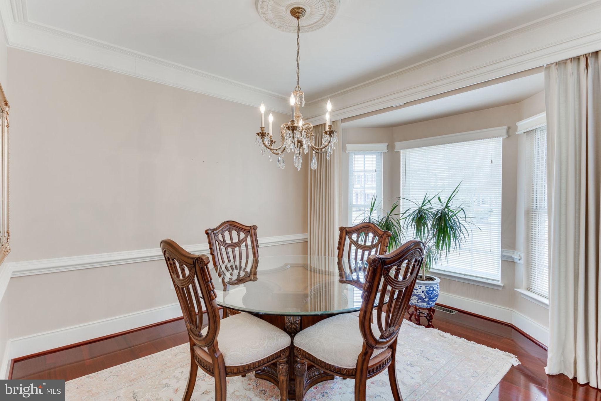 6093 Deer Ridge Trail Springfield, VA 22150 - Photo 7 of 57 Dining Room