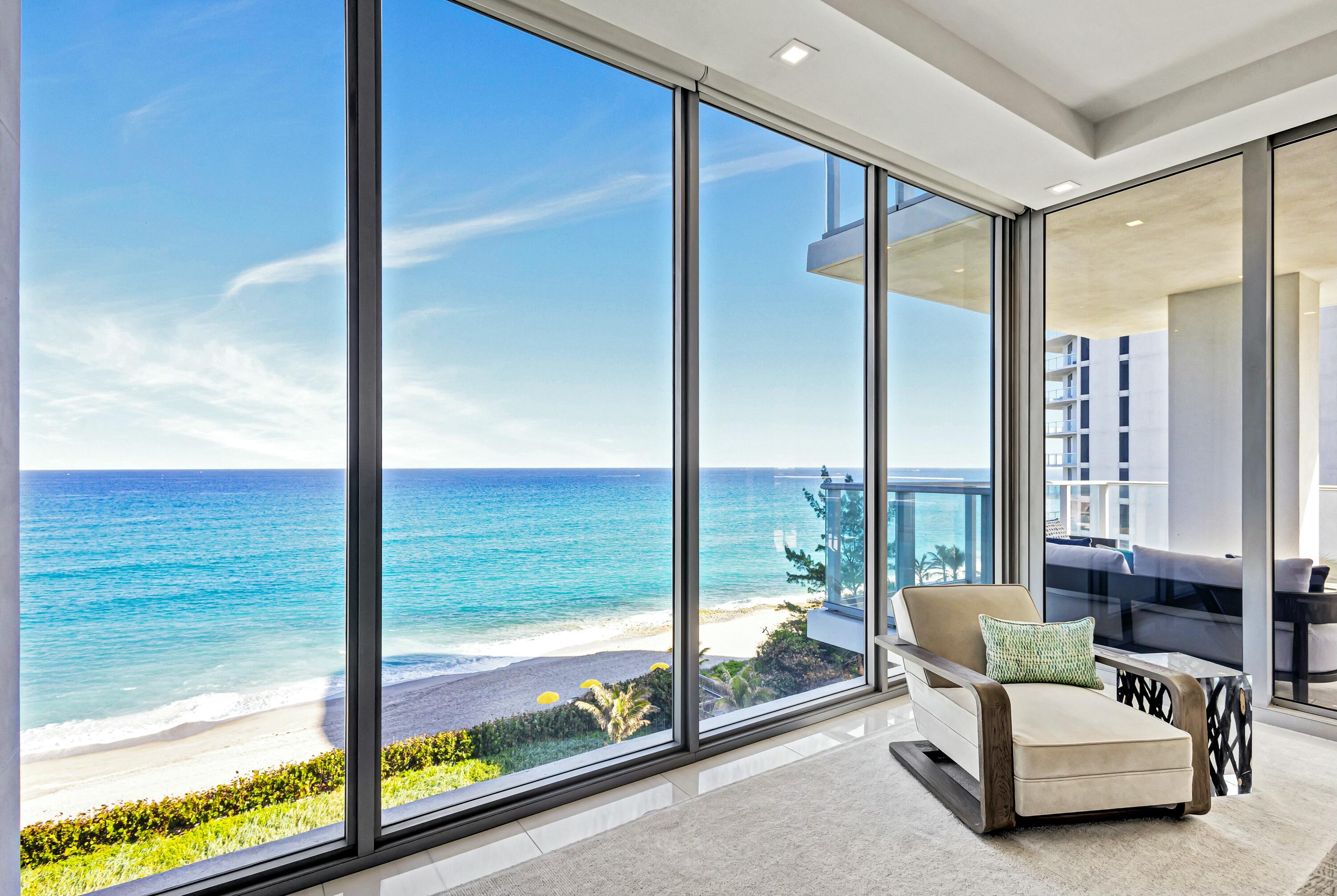 5000 North Ocean Drive, Unit 803 Riviera Beach, FL 33404 - Photo 9 of 62 Great Room