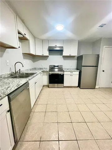 $234,900 | 2224 Snowbird Drive, Harvey, LA 70058