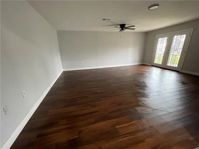 $234,900 | 2224 Snowbird Drive, Harvey, LA 70058