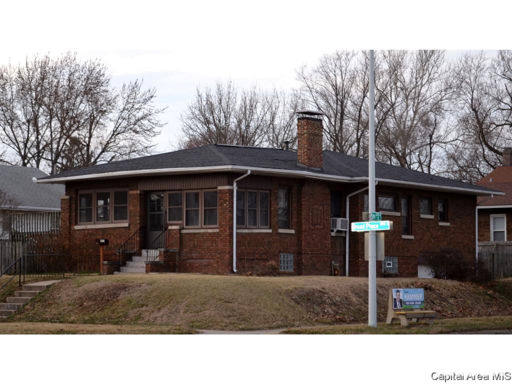 425 Broad Place Springfield, IL 62703 - Photo 1 of 32