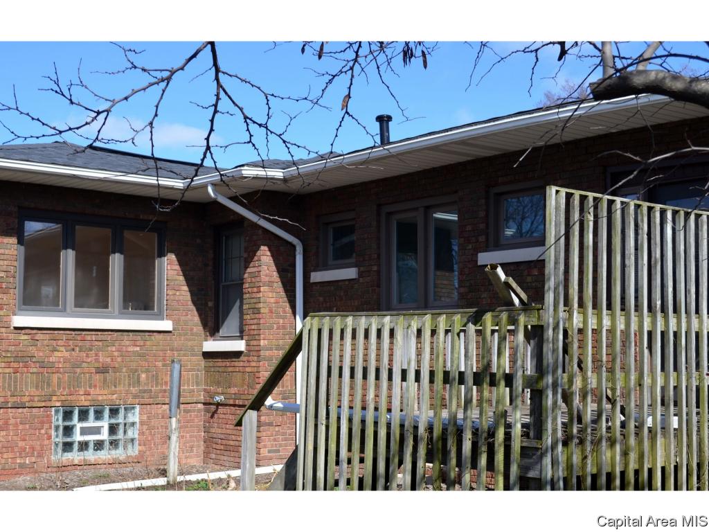 425 Broad Place Springfield, IL 62703 - Photo 11 of 32