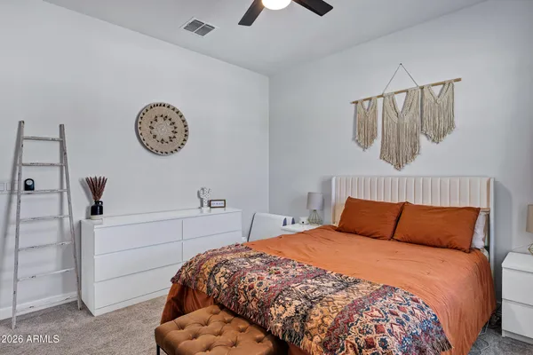 $399,000 | 4055 East Amoroso Drive, Gilbert, AZ 85296