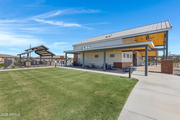 $399,000 | 4055 East Amoroso Drive, Gilbert, AZ 85296