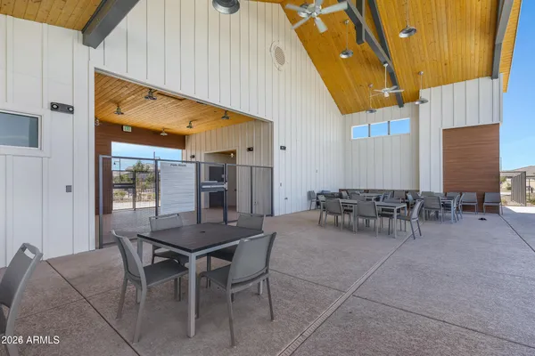 $399,000 | 4055 East Amoroso Drive, Gilbert, AZ 85296