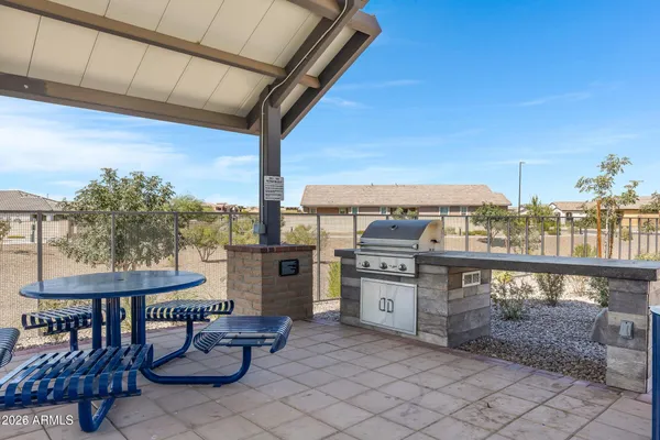 $399,000 | 4055 East Amoroso Drive, Gilbert, AZ 85296