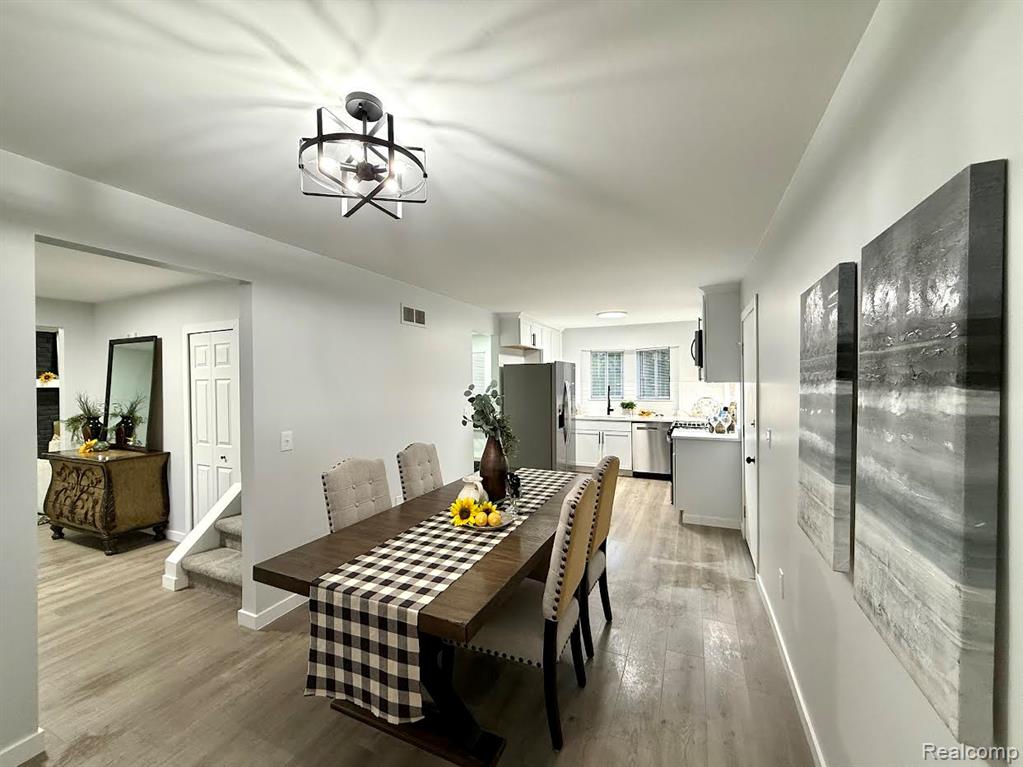 92 Foxboro Drive Rochester Hills, MI 48309 - Photo 17 of 57