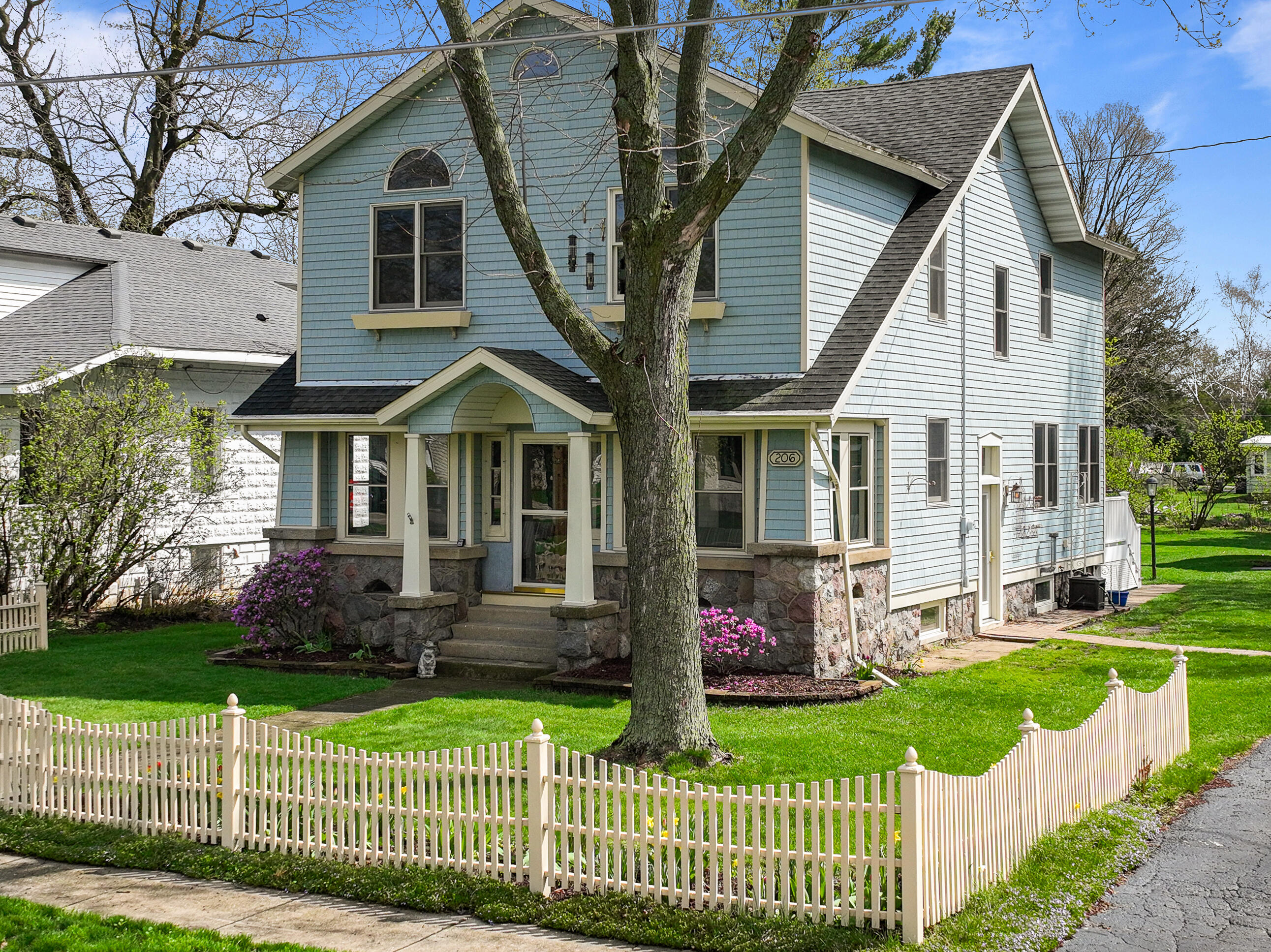 206 Wood Street Walworth, WI 53184 - Photo 17 of 67 206 Wood St-3