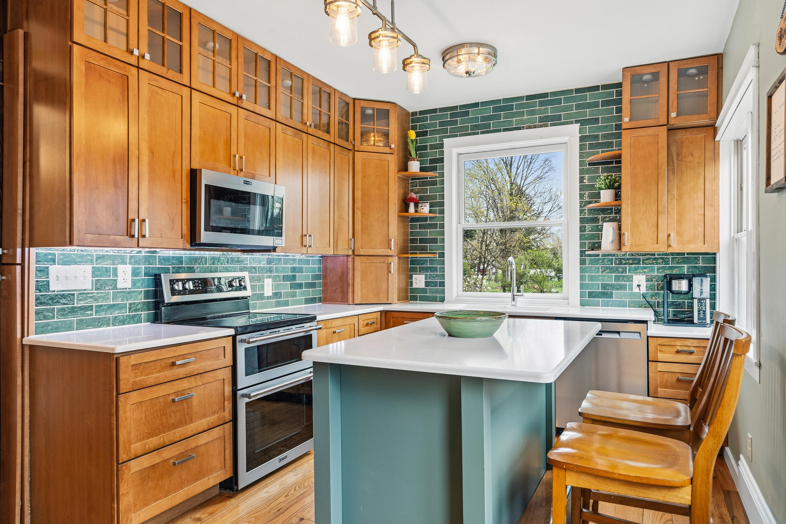 206 Wood Street Walworth, WI 53184 - Photo 4 of 67 206 Wood St-32