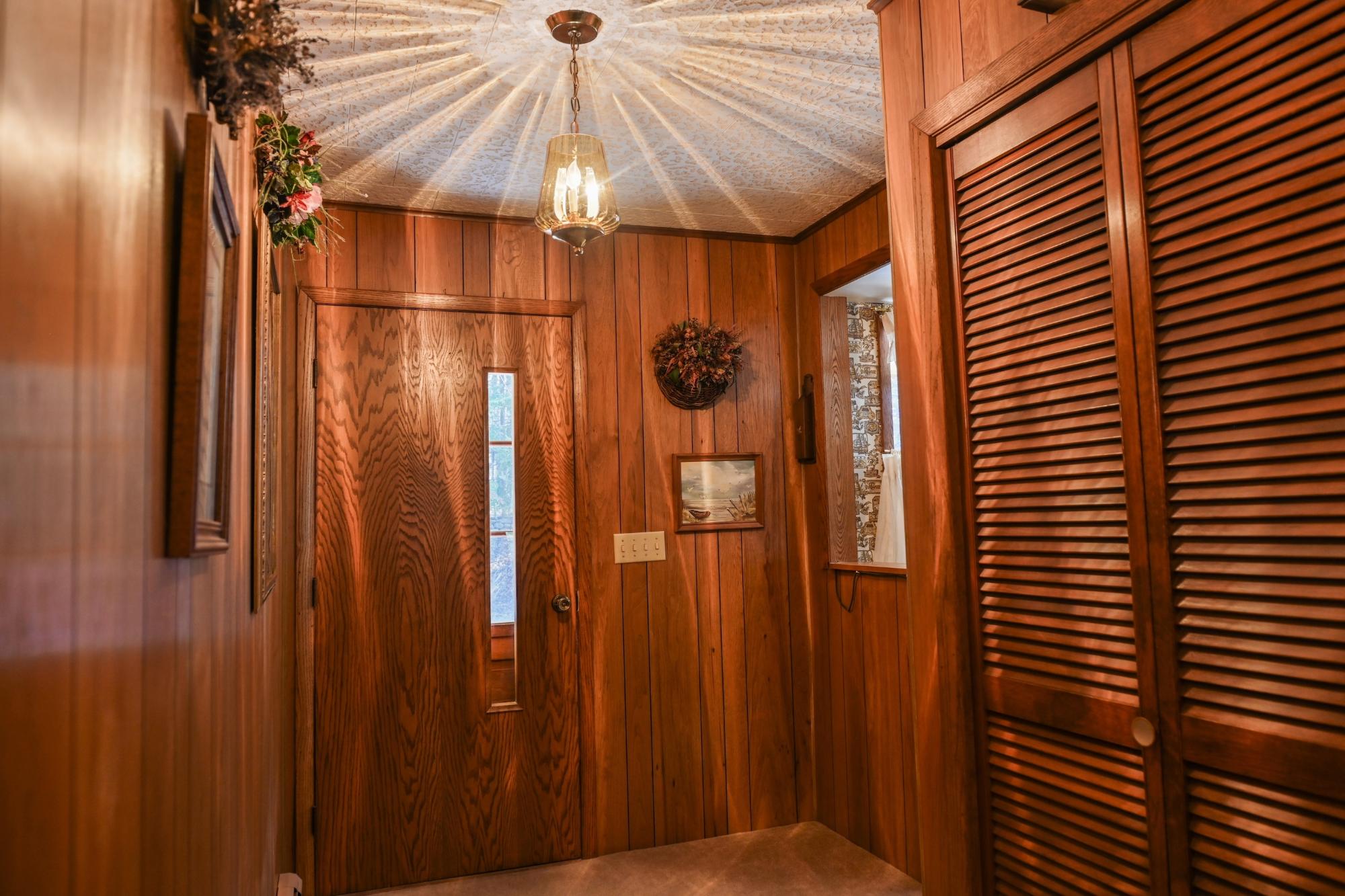 4171 North Bay Road Rhinelander, WI 54501 - Photo 16 of 47 Gallery Image 16