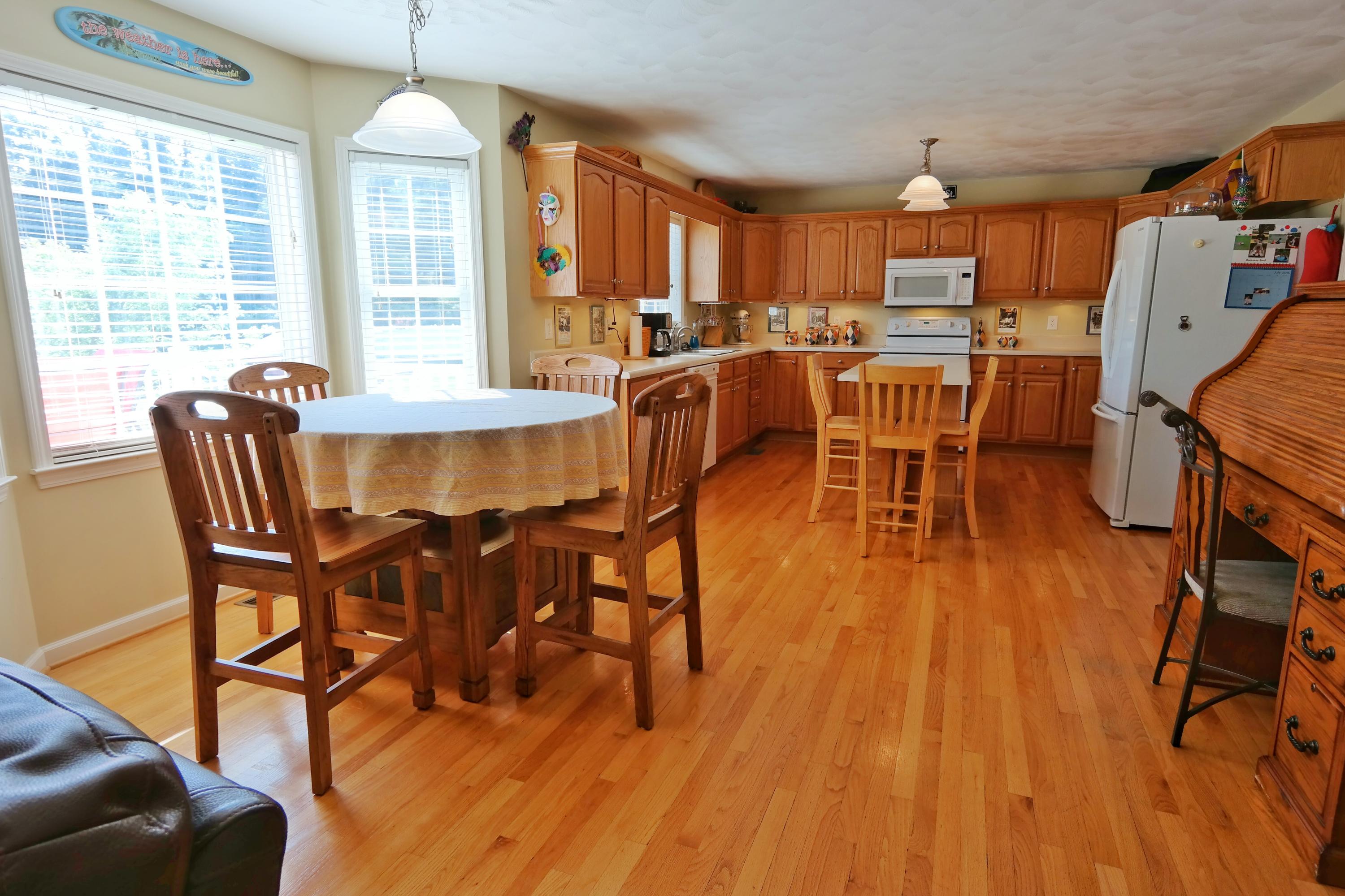 153 Eagle Ridge Roanoke, VA 24012 - Photo 6 of 40 snapseed-03
