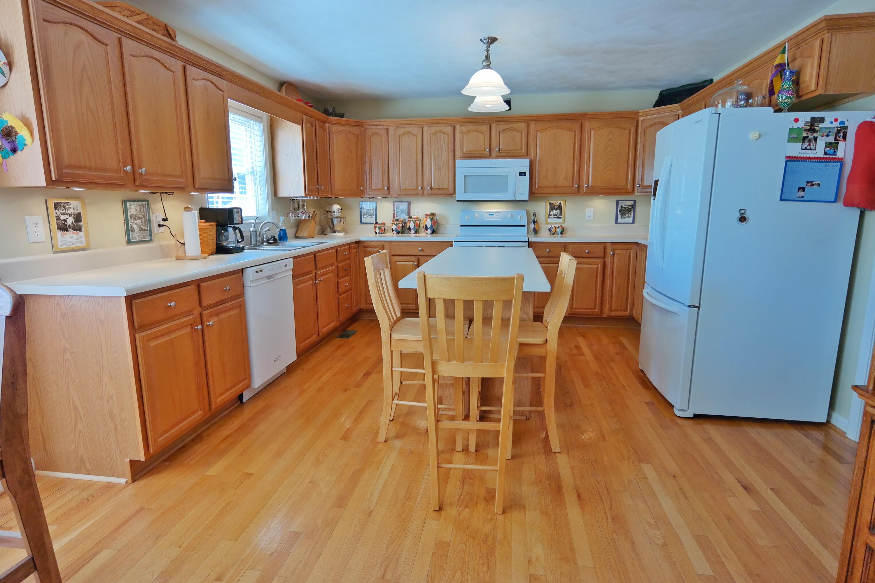 153 Eagle Ridge Roanoke, VA 24012 - Photo 8 of 40 snapseed-05
