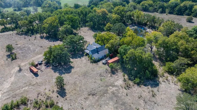 $650,000 | 3868 County Road 417, Muenster, TX 76252