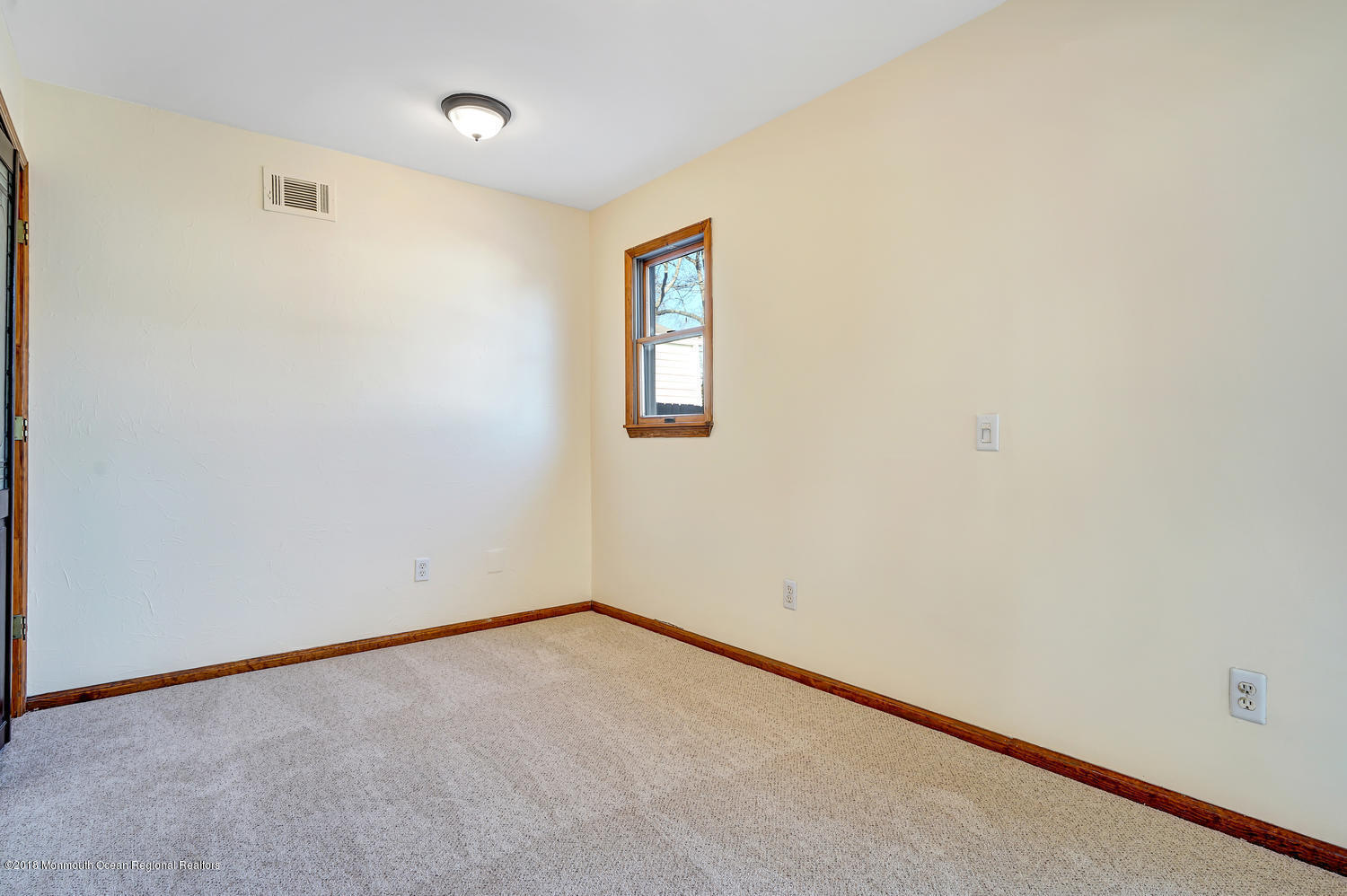 105 George Road Toms River, NJ 08753 - Photo 23 of 48 105 George Rd Toms River NJ-large-023-36
