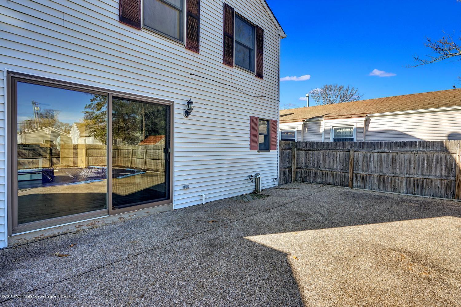 105 George Road Toms River, NJ 08753 - Photo 45 of 48 105 George Rd Toms River NJ-large-045-47