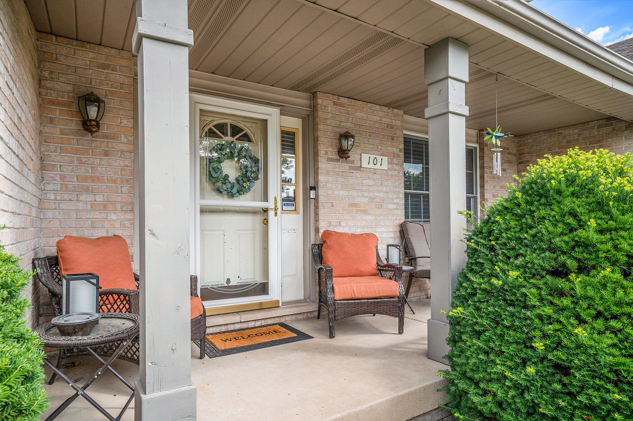 101 Ridgewood Lane Dyer, IN 46311 - Photo 2 of 22 2038x1356