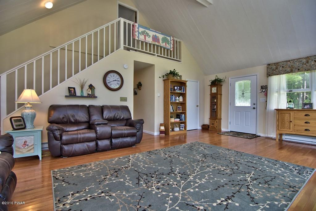 182 North Smith Road Waymart, PA 18472 - Photo 6 of 51