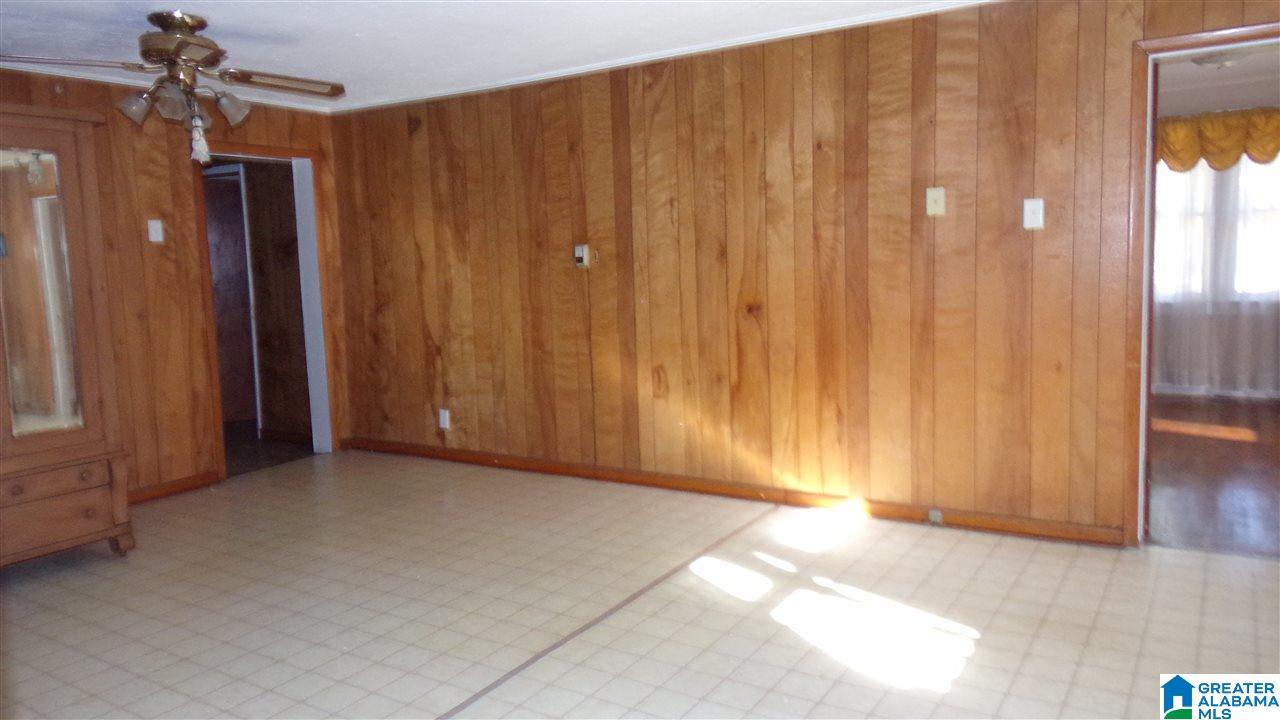 410 Eastern Valley Road Bessemer, AL 35020 - Photo 2 of 32