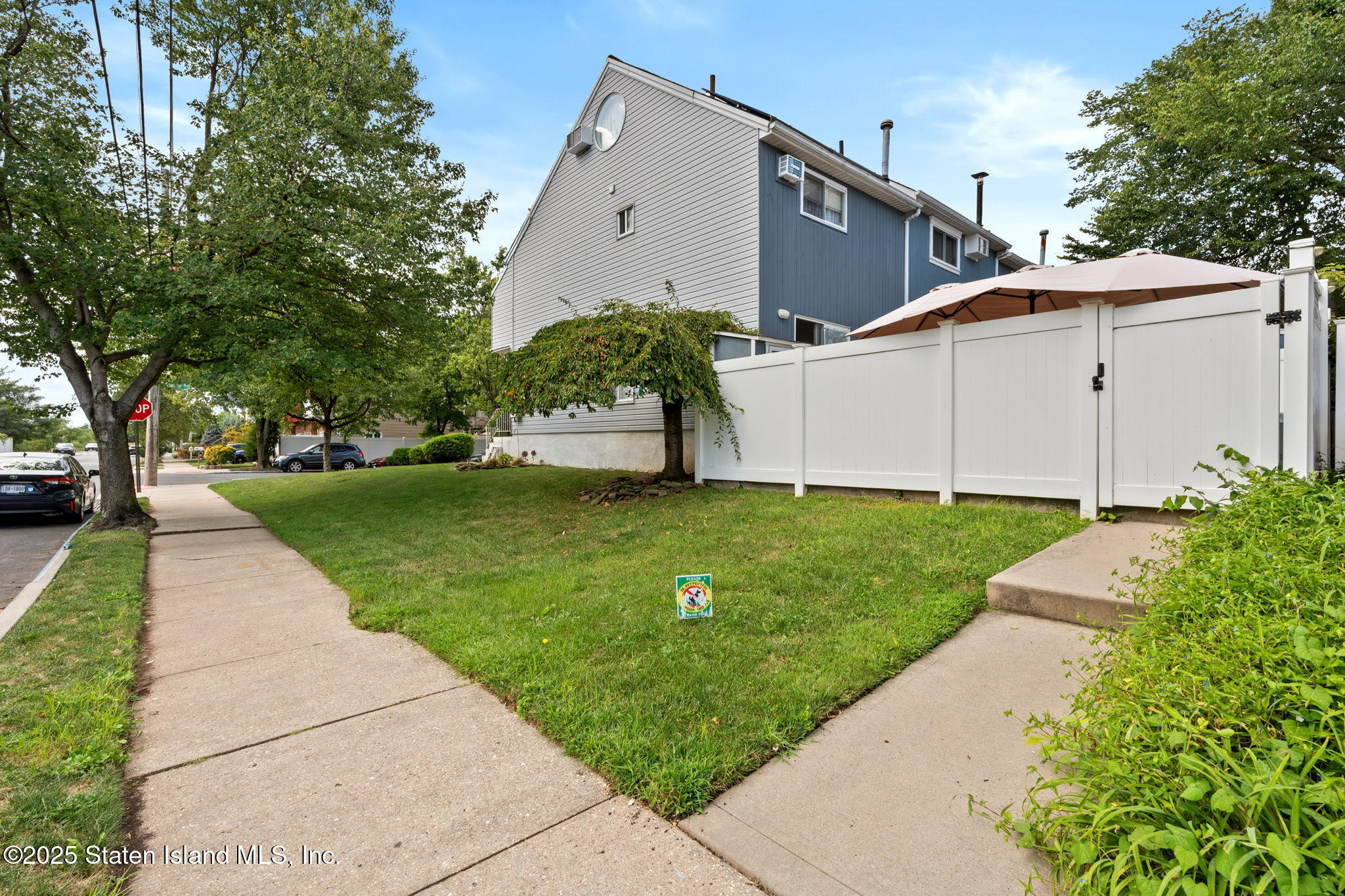 111 Goodall Street Staten Island, NY 10308 - Photo 4 of 19 2