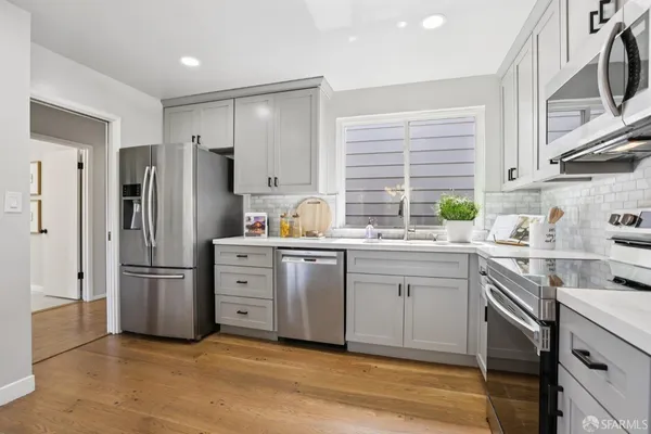$1,195,000 | 119 Trumbull Street, San Francisco, CA 94112