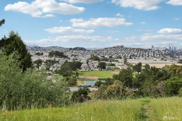 $1,195,000 | 119 Trumbull Street, San Francisco, CA 94112