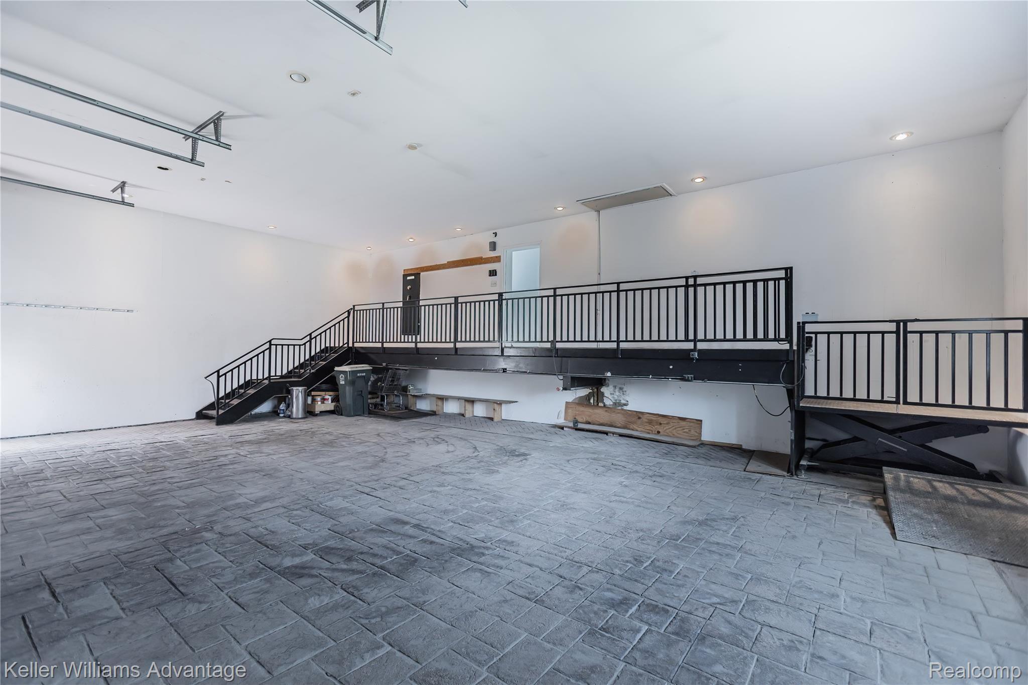 1007 North Lotz Road Canton, MI 48187 - Photo 48 of 61 DAVID _ CANTON FINAL-46.jpg