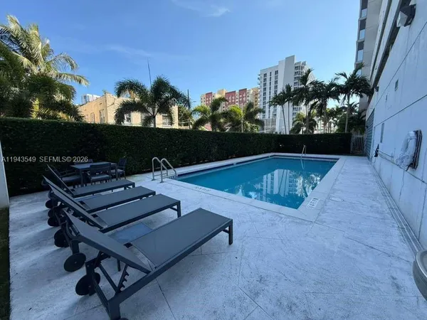 $2,600 | 36 Northwest 6th Avenue, Unit 408, Miami, FL 33128