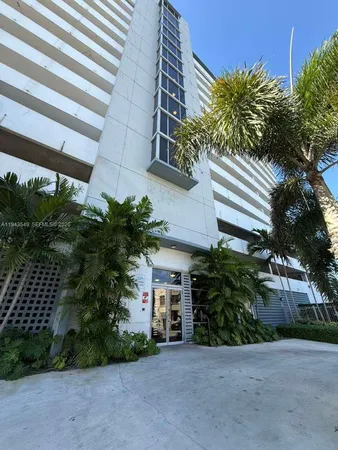 $2,600 | 36 Northwest 6th Avenue, Unit 408, Miami, FL 33128