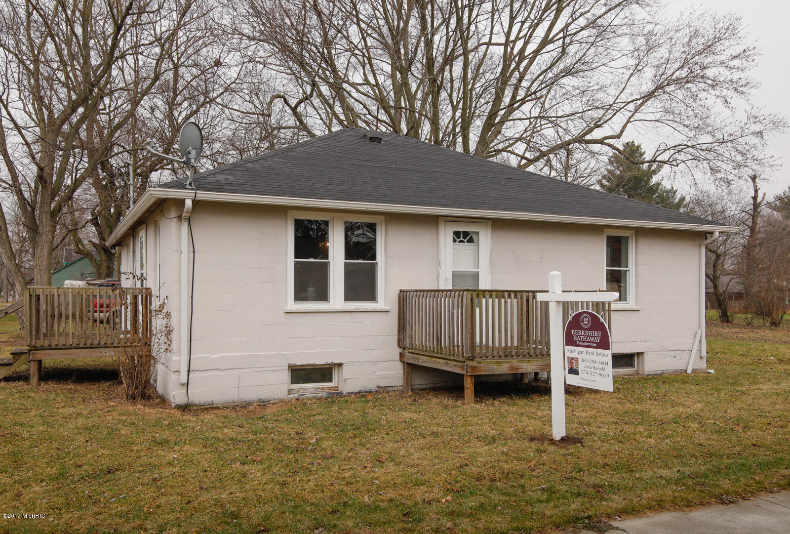 617 12th -101