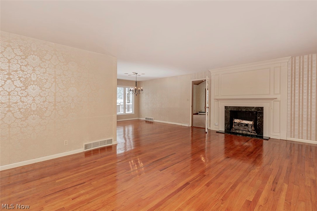 28626 Edgedale Road Cleveland, OH 44124 - Photo 6 of 35 Gallery Image 6