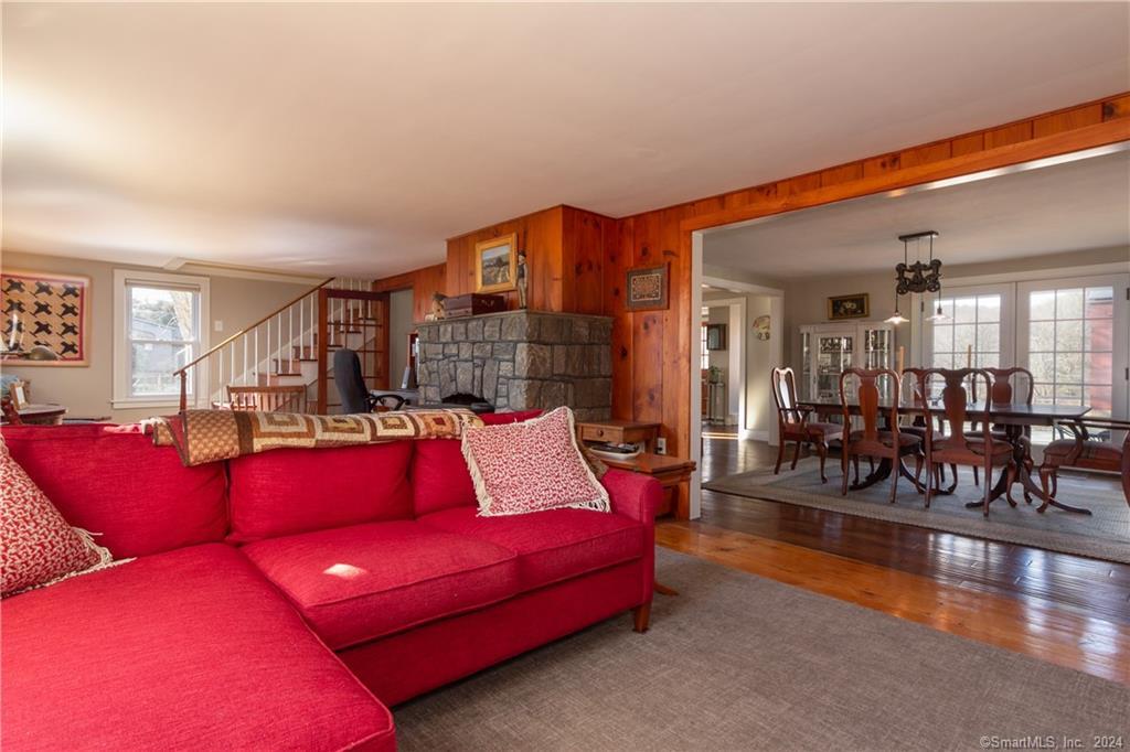 323 Green Hill Road Madison, CT 06443 - Photo 10 of 18