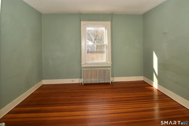 $349,900 | 11 Anderson Street, Manchester, CT 06040