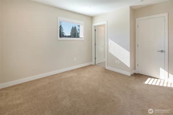 $1,200,000 | 11838 79th Avenue South, Seattle, WA 98178