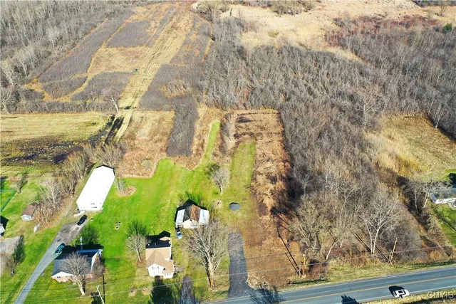 $16,000 | 6970 North Division Street, Throop, NY 13021