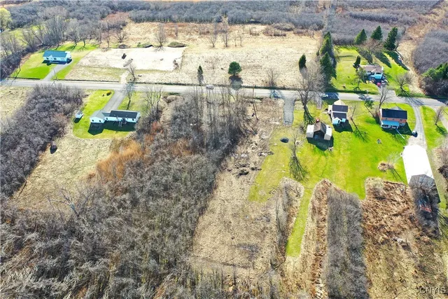 $16,000 | 6970 North Division Street, Throop, NY 13021