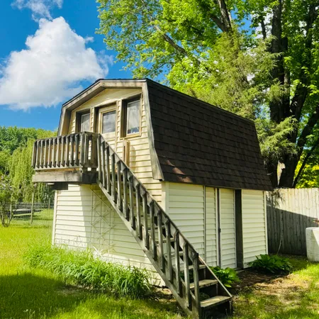$325,000 | 17645 Igloo Road, Sparta, WI 54656