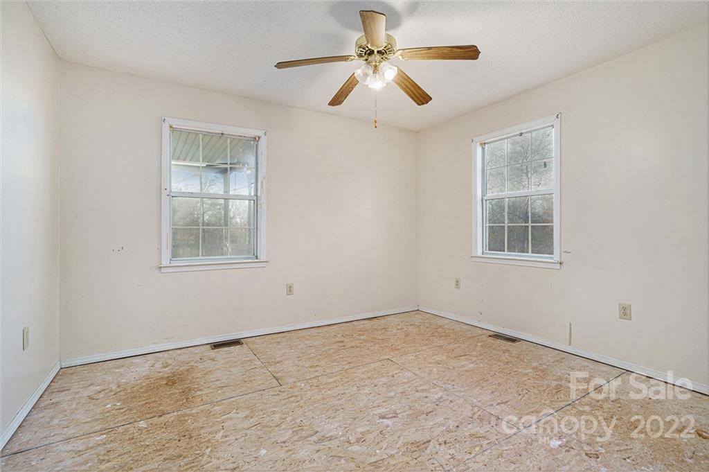 231 Old Hardin Road Dallas, NC 28034 - Photo 13 of 16 Gallery Image 13