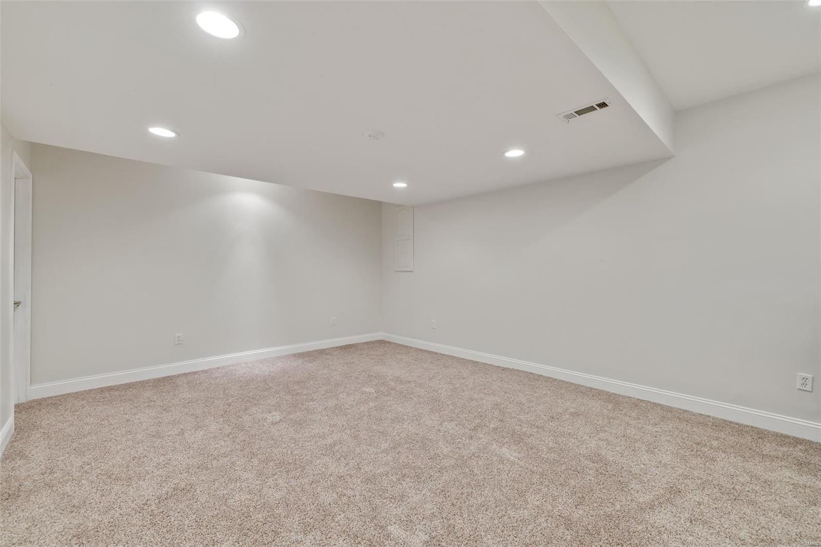 133 Roehampton Lane Weldon Spring, MO 63304 - Photo 58 of 62 Gallery Image 58