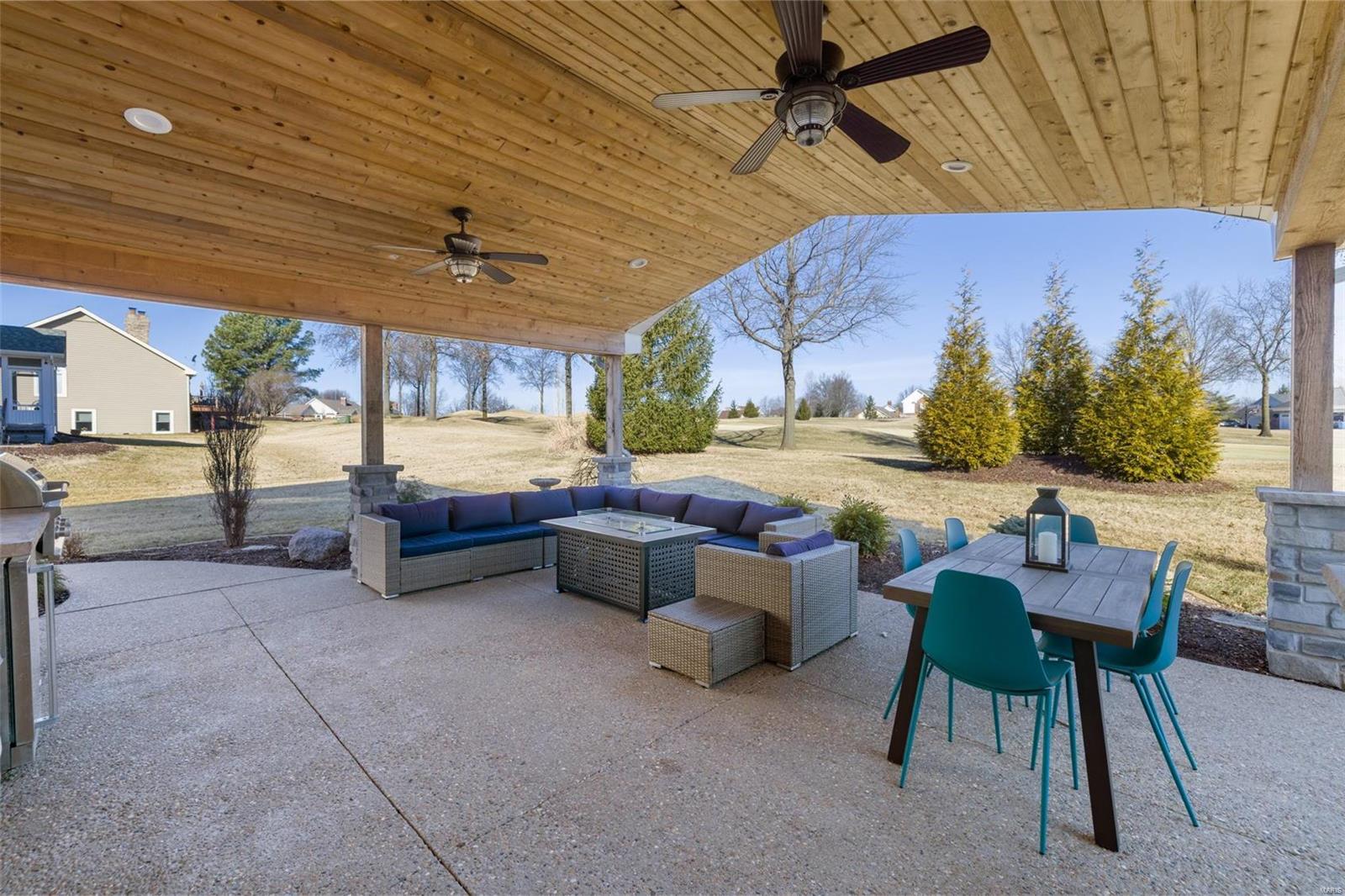 133 Roehampton Lane Weldon Spring, MO 63304 - Photo 8 of 62 Gallery Image 8
