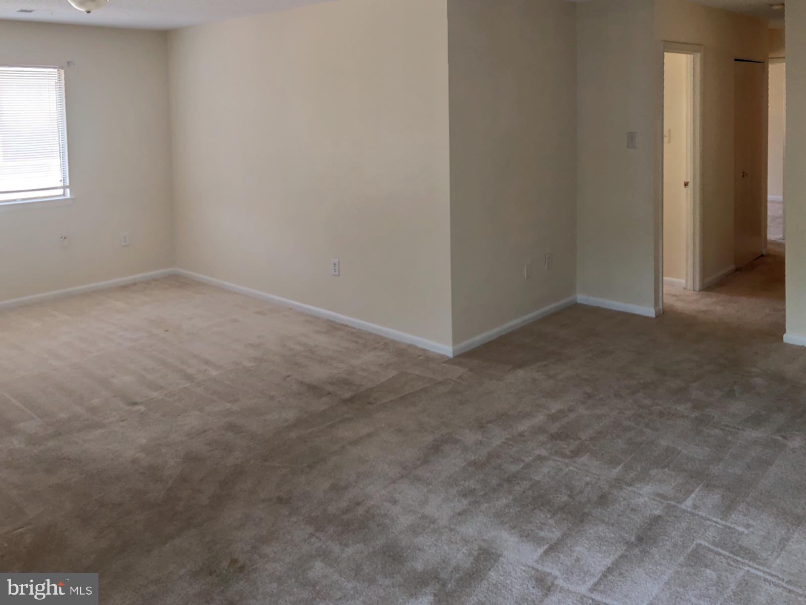 2562 Fox Ridge Court, Unit 38 Woodbridge, VA 22192 - Photo 4 of 12 Interior (General)