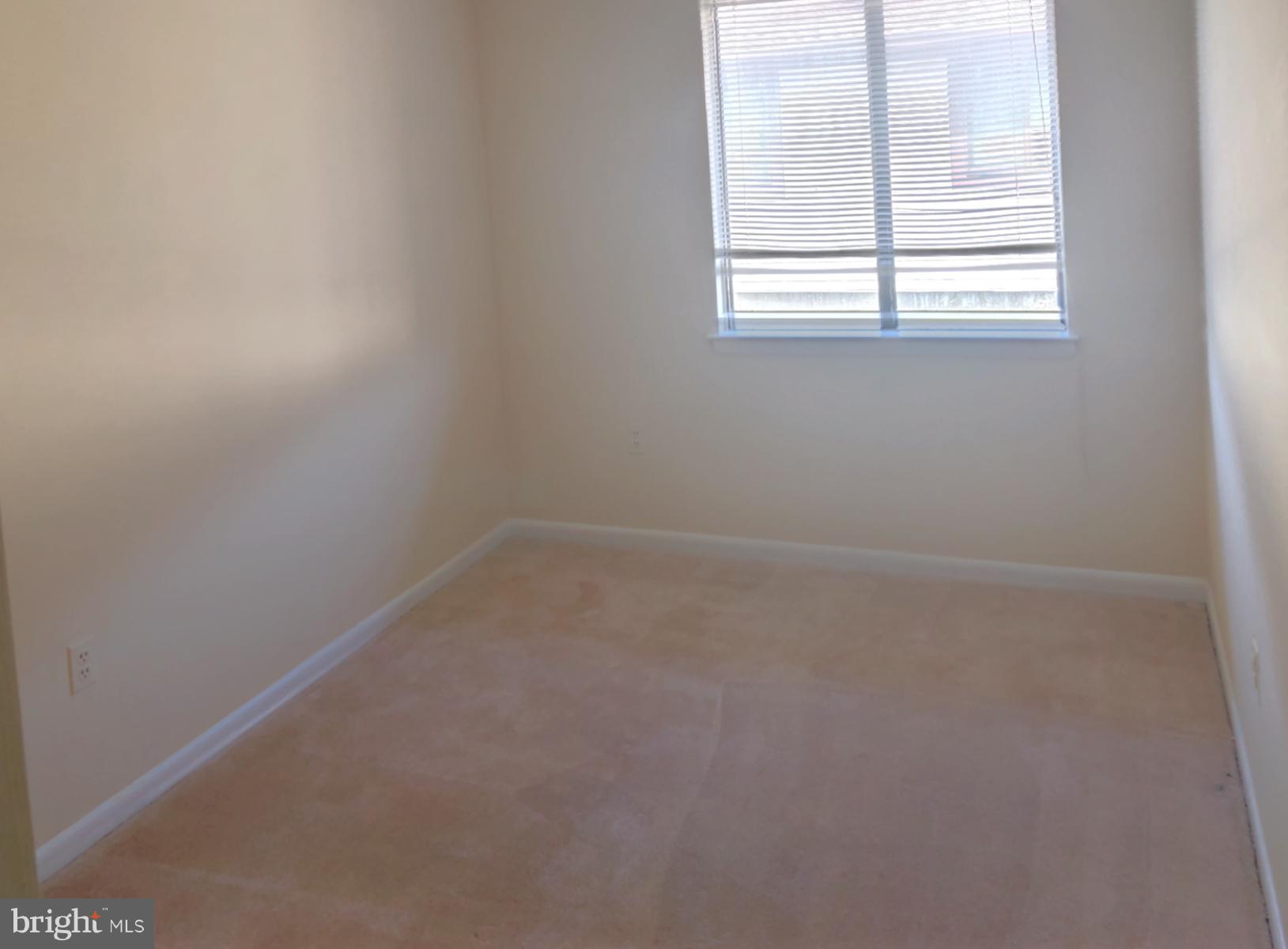 2562 Fox Ridge Court, Unit 38 Woodbridge, VA 22192 - Photo 8 of 12 Bedroom