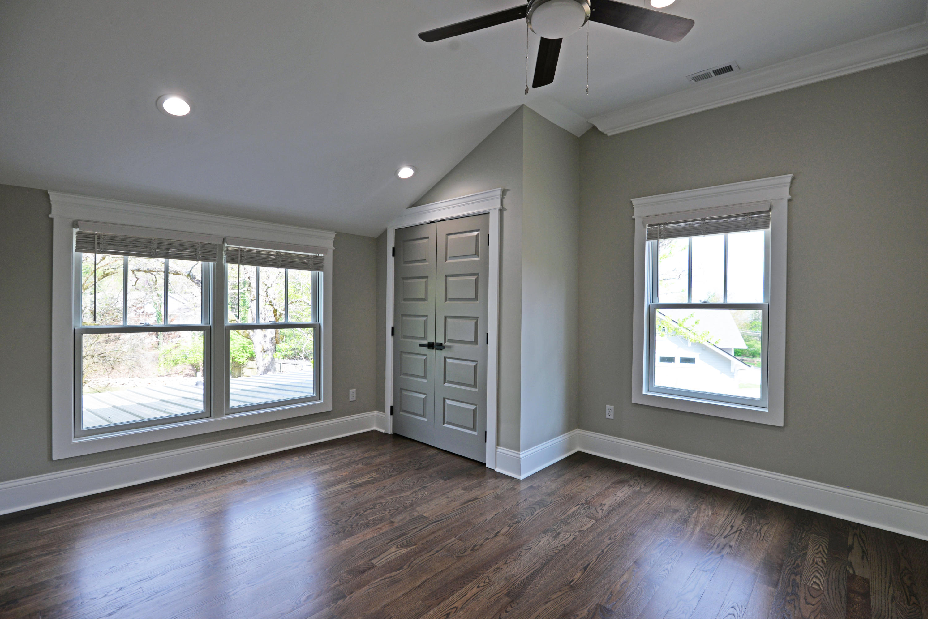 211 West Brow Road Lookout Mountain, TN 37350 - Photo 36 of 74 Bedroom #2 view 1