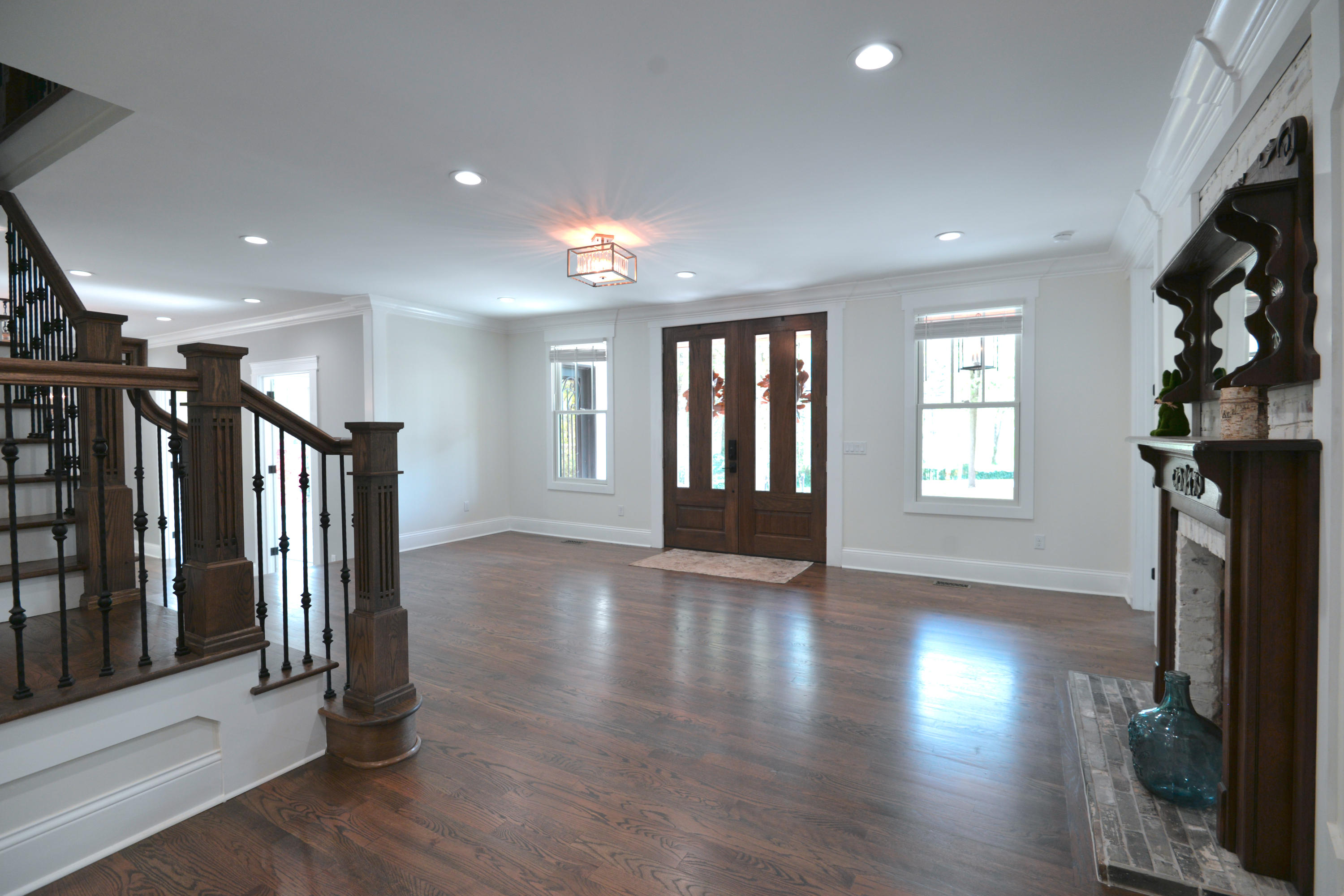 211 West Brow Road Lookout Mountain, TN 37350 - Photo 5 of 74 Great room