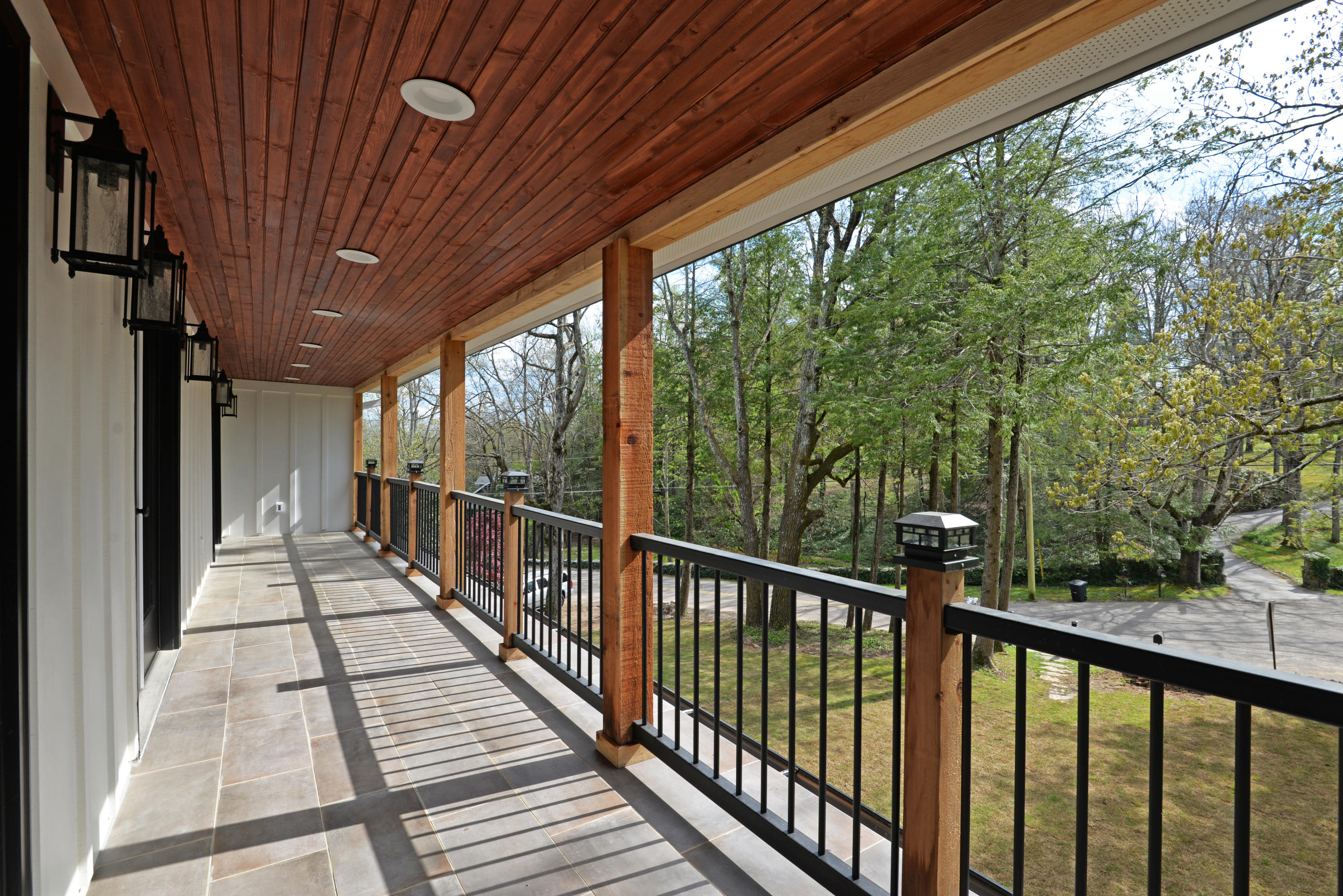 211 West Brow Road Lookout Mountain, TN 37350 - Photo 48 of 74 Upper level balcony view 1