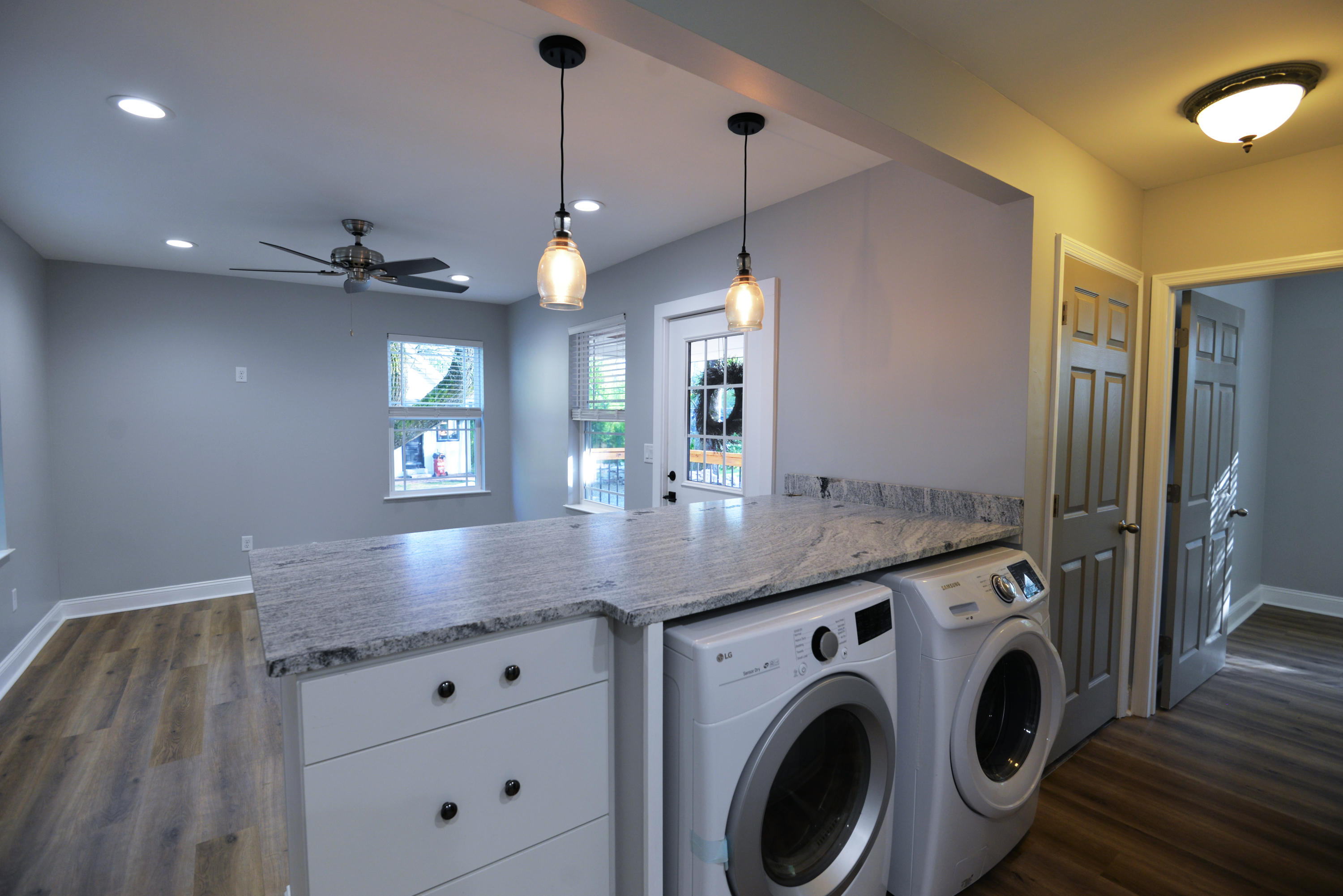 211 West Brow Road Lookout Mountain, TN 37350 - Photo 60 of 74 Guest house kitchen couter to living roo