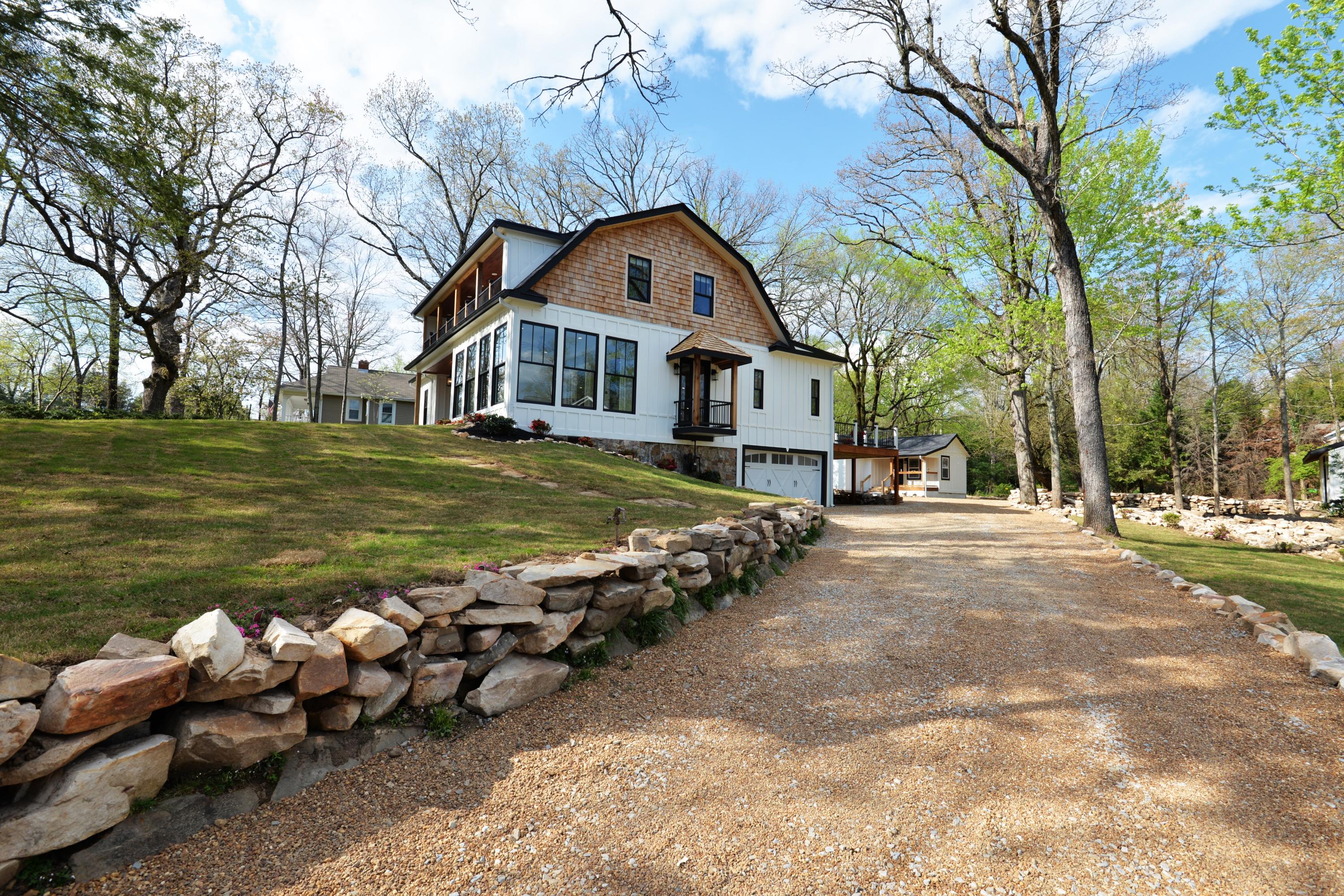 211 West Brow Road Lookout Mountain, TN 37350 - Photo 71 of 74 Driveway - med